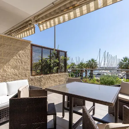 Apartament Blue Moon By Interhome *