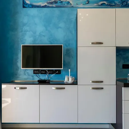 Blue Moon By Interhome شقة سانتو ستيفانو أل ماري